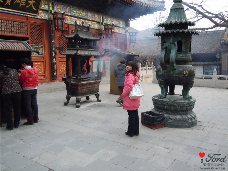 塔姐-回眸.jpg