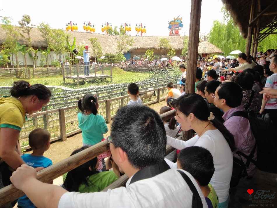 那个热呀汗~~.JPG