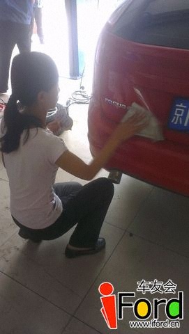 上盾标 牛嫂很熟练 哈哈哈哈哈