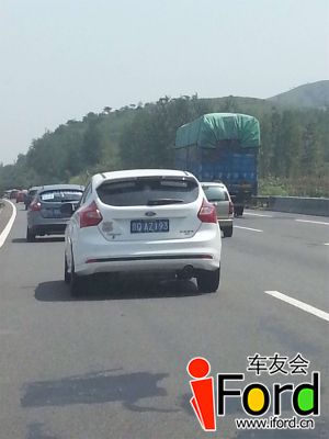 11路上偶遇盾标车友，临时加入行进队伍.jpg