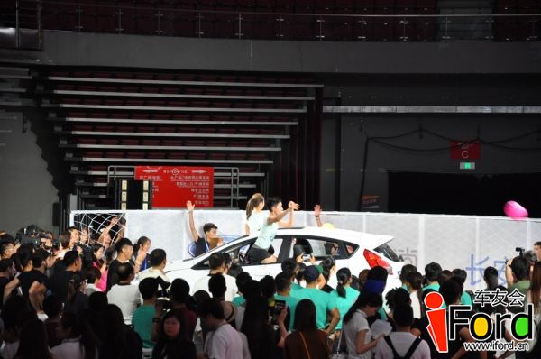 爱福特车友会嘉年华明星运动会231.jpg