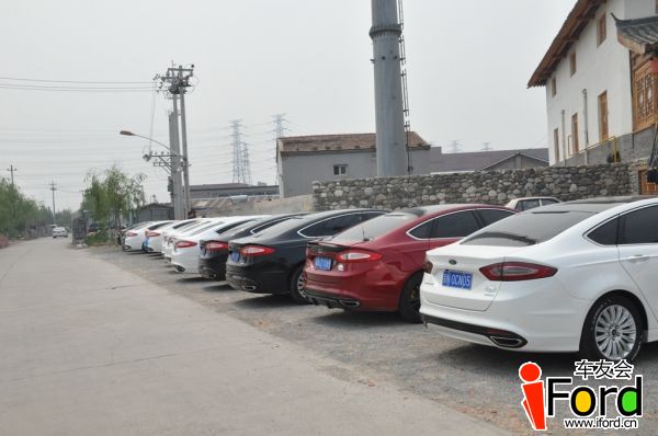 2015ɵŷѻͷտ077.jpg