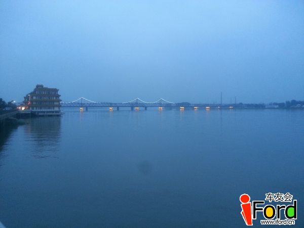 ĺɫ�е�Ѽ�̽�