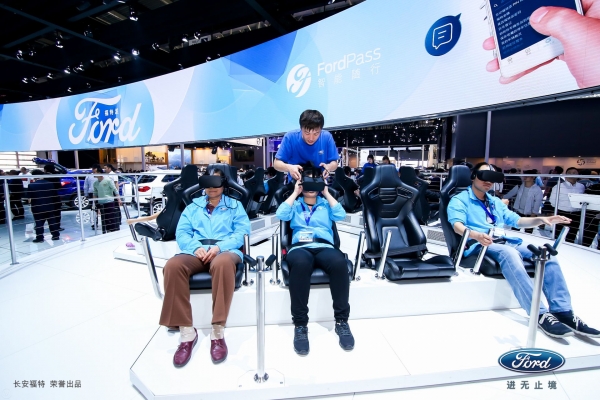 vbox7101_B85W0316_161504_small.jpg