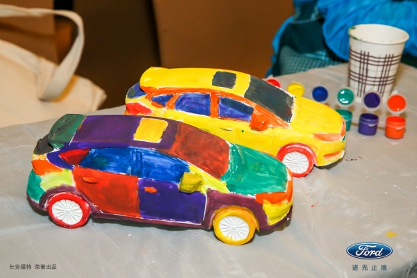 vbox7101_B85W9998_103401_small.jpg